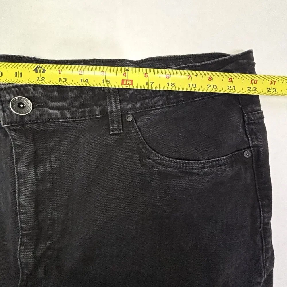 Marc Ecko Cut & Sew Moto Jeans Mens 46X30 Black Denim 100%‎ Cotton EUC